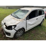 Volkswagen Up Sucata