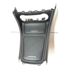 Moldura Console Porta Treco Mercedes Gla